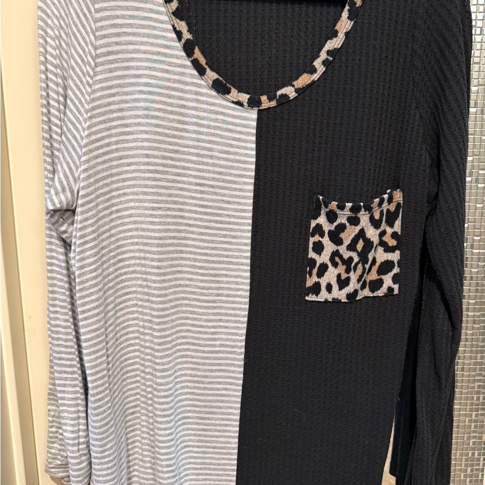 BiBi Black and Gray Striped Leopard Accent Long Sleeve Top